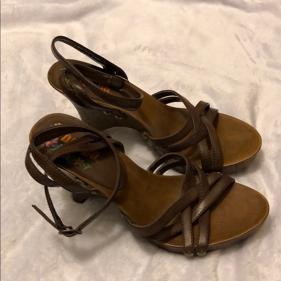 Bongo Sandals - Picture 5 of 5